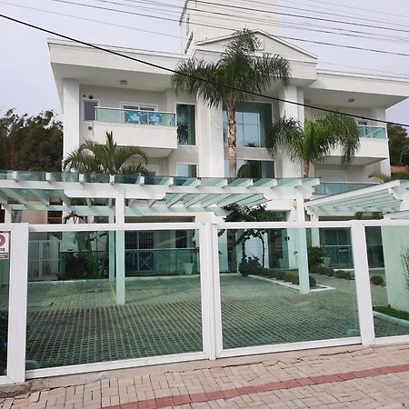 Апартаменты Casa Do Sol Бомбиньяс Экстерьер фото